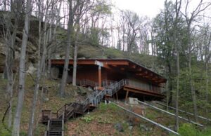 L'abri sous roche protégé de Meadowcroft, Pennsylvanie