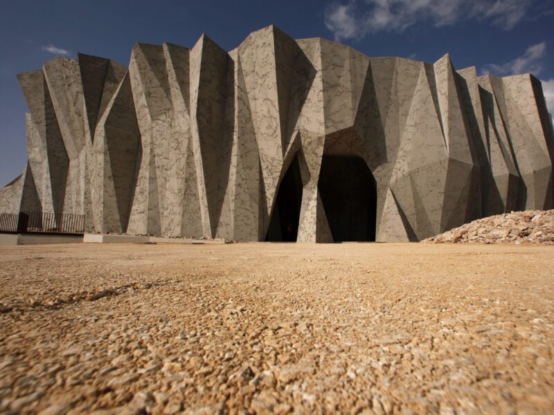 Le bâtiment de la réplique, signé Fabre-Speller architectes