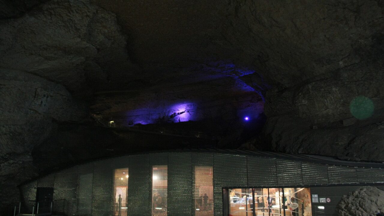 Grotte du Mas d'Azil (photo du lieu)