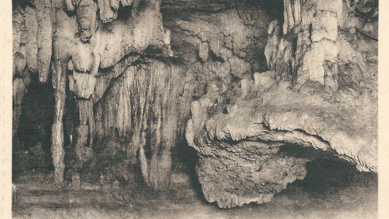 Grottes d'Arcy-sur-Cure (La Grande Grotte) (photo du lieu)