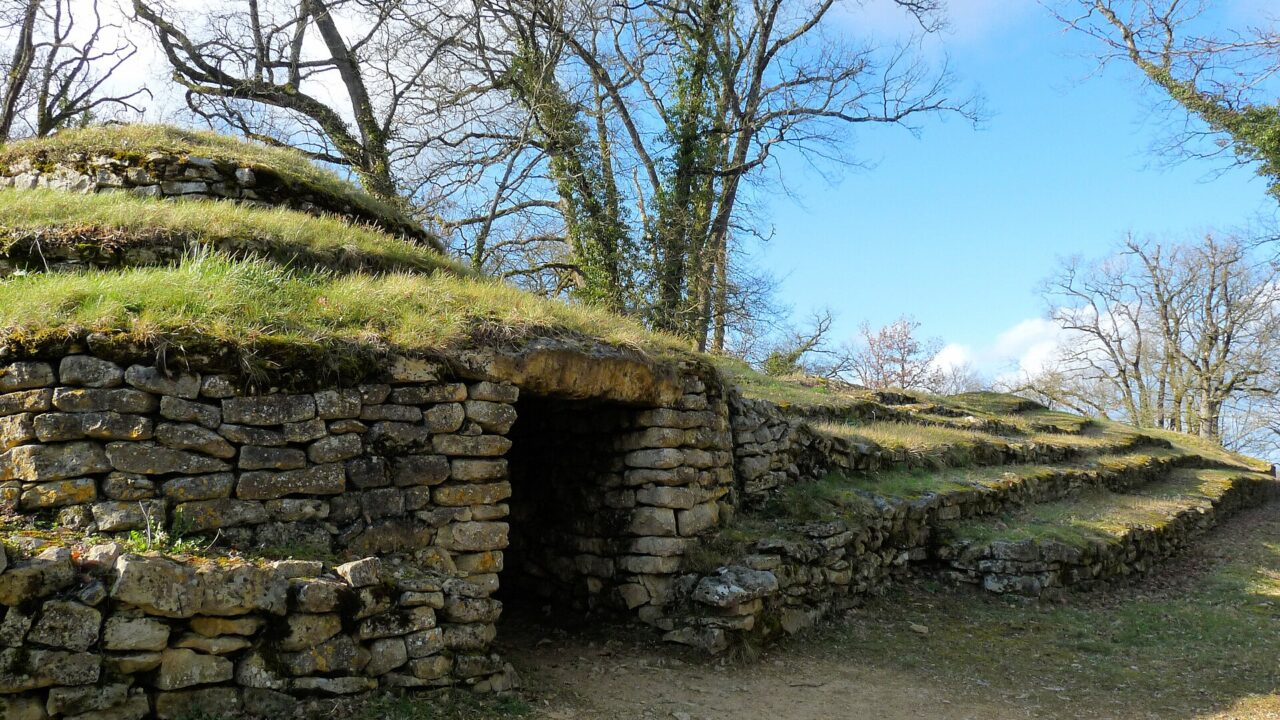 Musée des Tumulus de Bougon (photo du lieu)