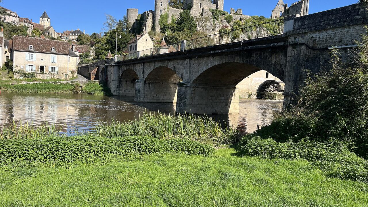 Roc-aux-Sorciers – Centre d'interprétation (photo du lieu)