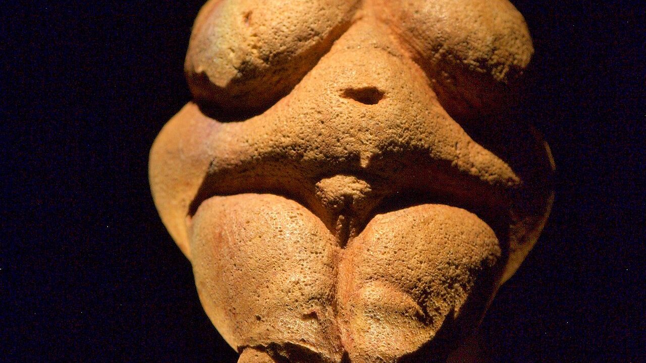 v-nus-figures-de-l-origine