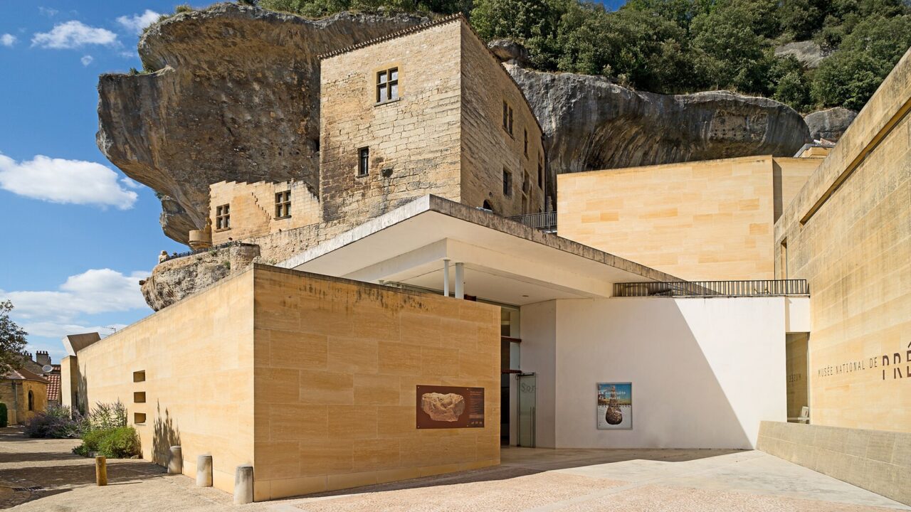 Le Musée national de Préhistoire, aux Eyzies (Dordogne).