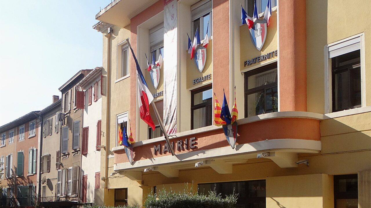 L’hôtel de ville d’Aubagne, où se tient la conférence.
