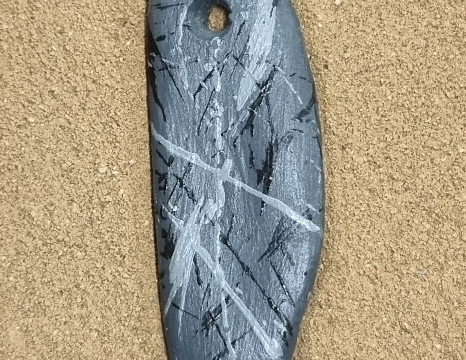 Moulage : Pendentif en Schiste, abri de la Coma Francesa, Chalcolithique