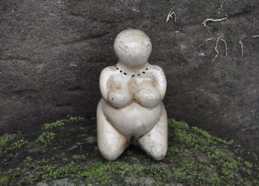 Vénus au collier