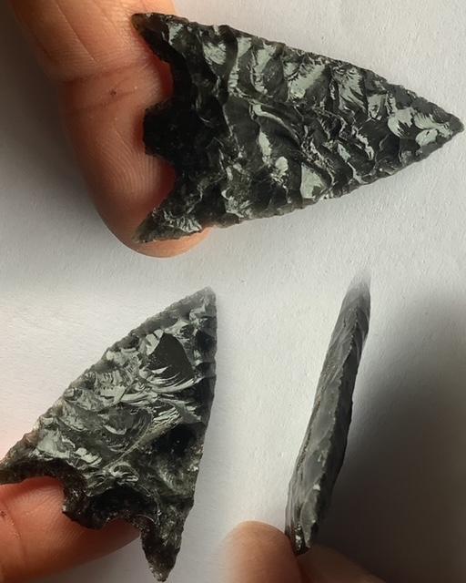 Armature de flèche en Obsidienne 4.4 cm n° 25-5