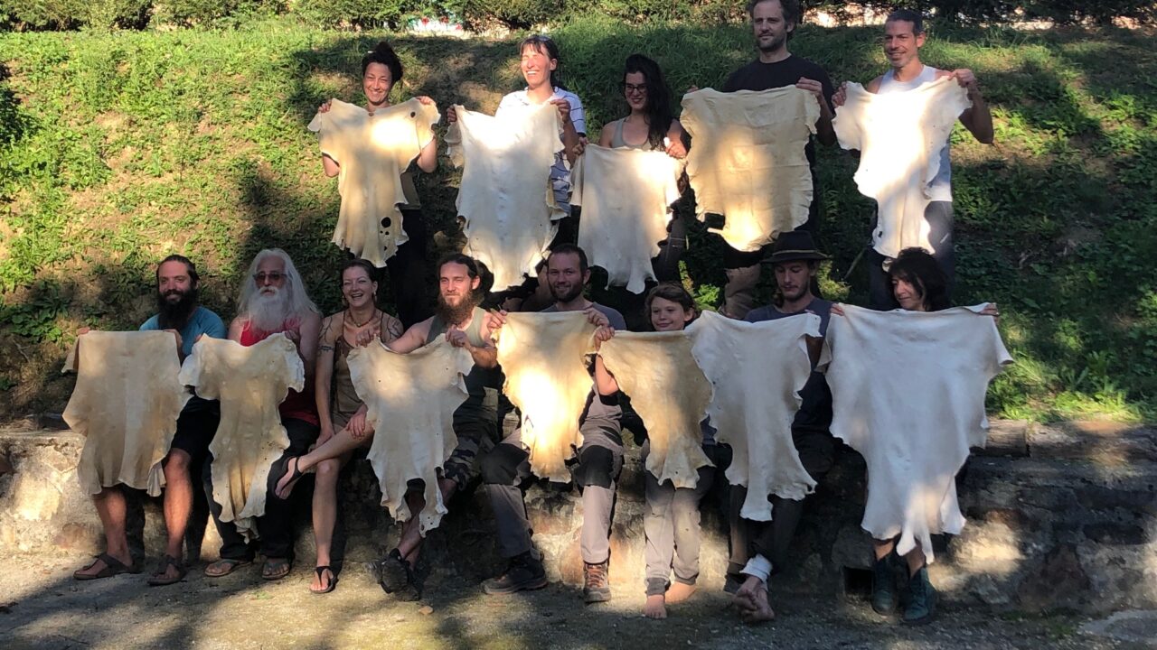Prestation « Travail des peaux » : écharnage, tannage, objets en cuir