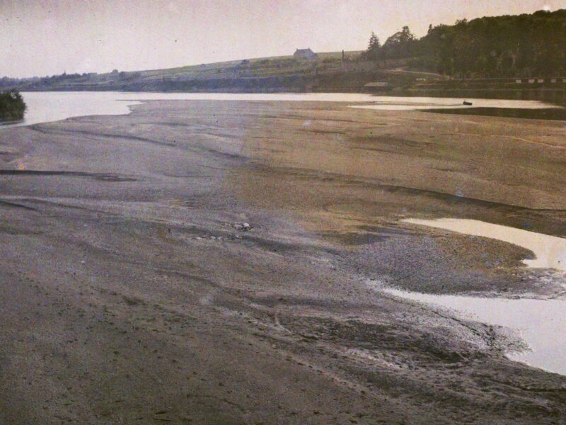 Bancs de sable de la Loire à Beaugency, en 1915