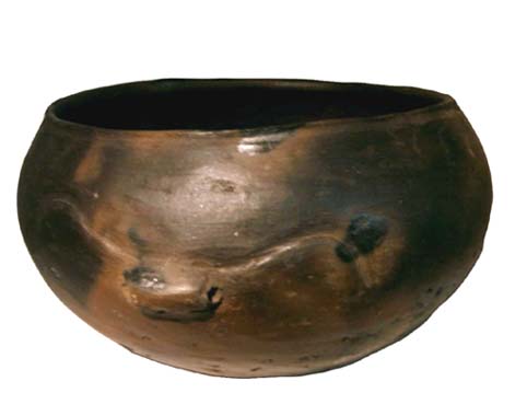 Vase a moustaches néolithique moyen type "Montbolo" (N19)