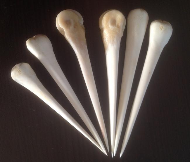 Poinçons en os de cerf