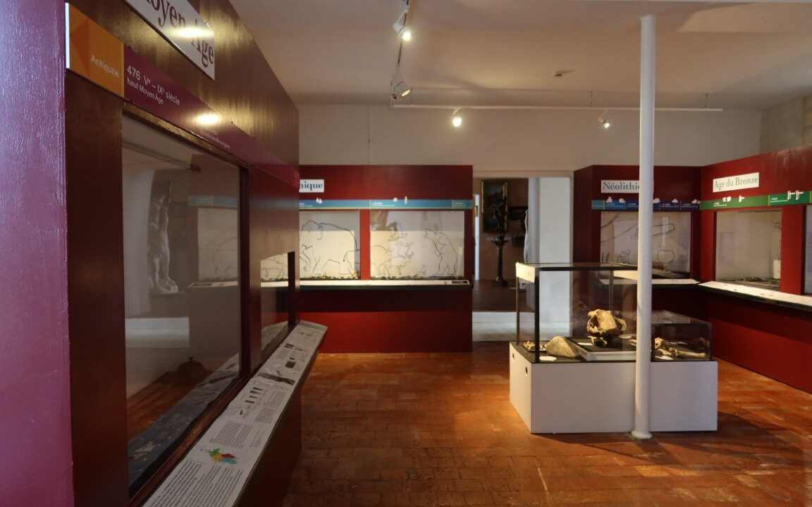 Salle d’archéologie en Avallonnais