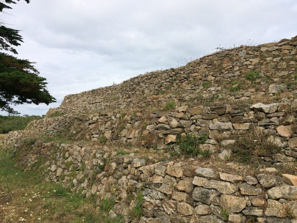 Parements de pierres sèches en gradins