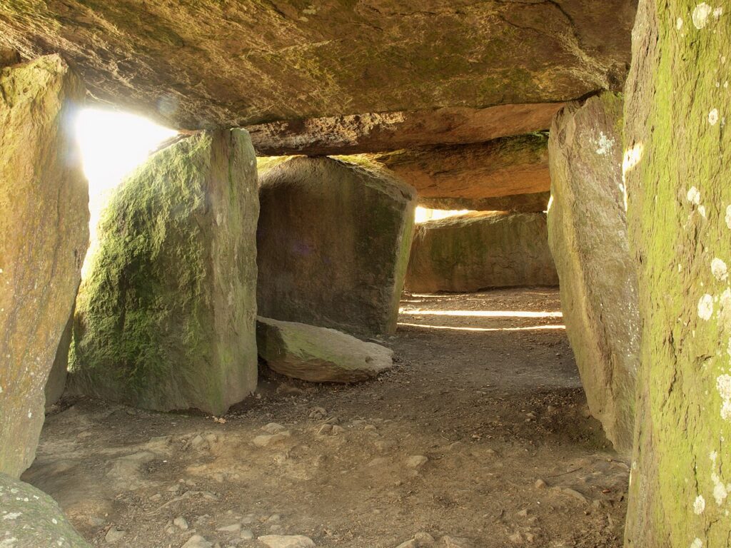 Intérieur de l’allée couverte