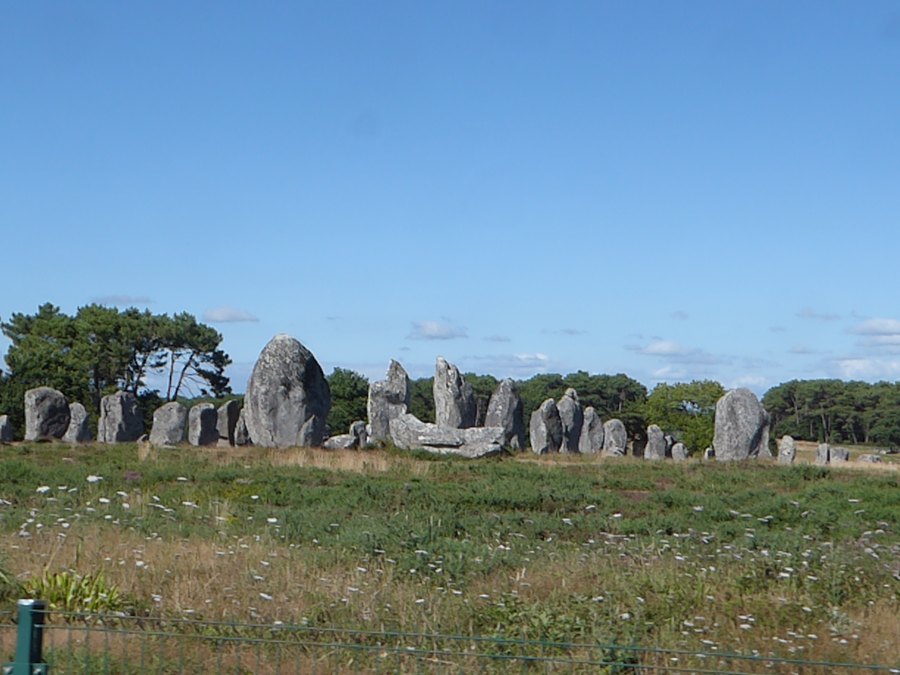Files de menhirs