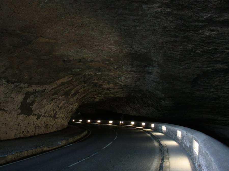 La grotte-tunnel du Mas-d’Azil
