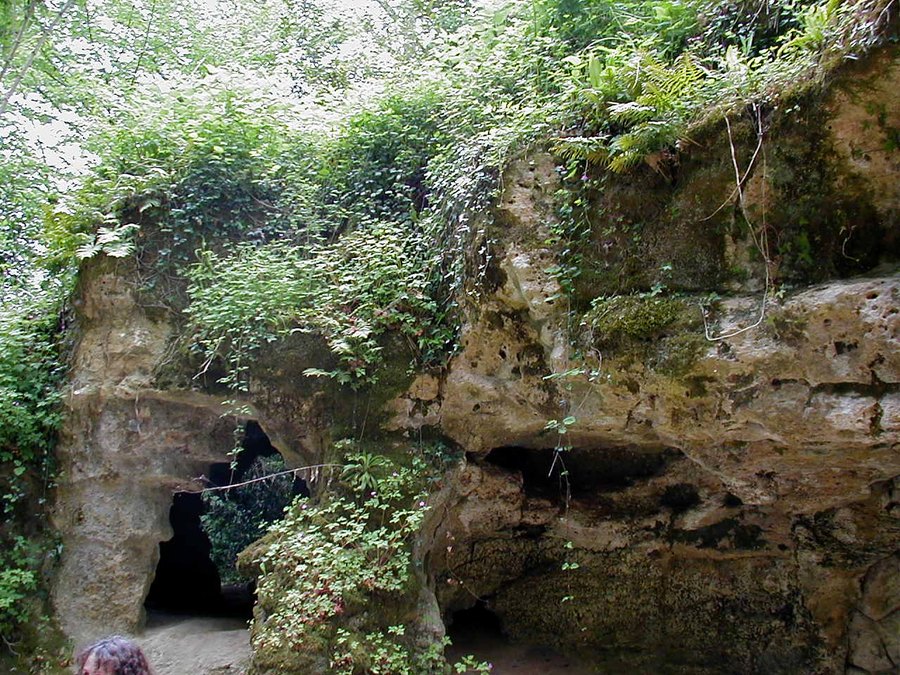 L’entrée de la grotte