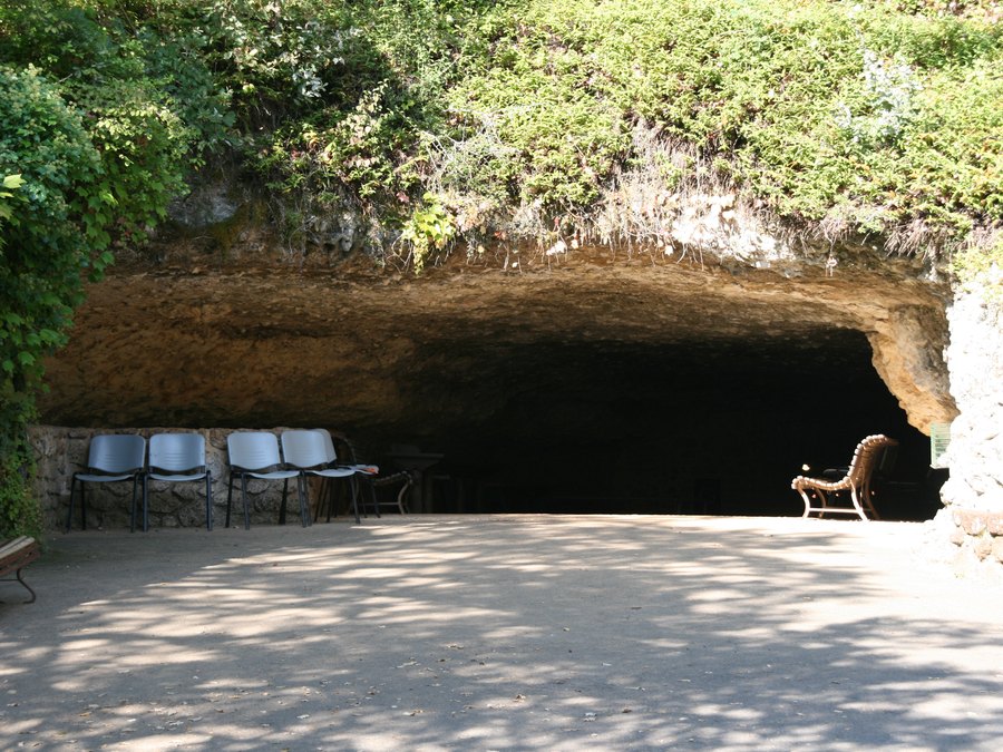 L’entrée de la grotte